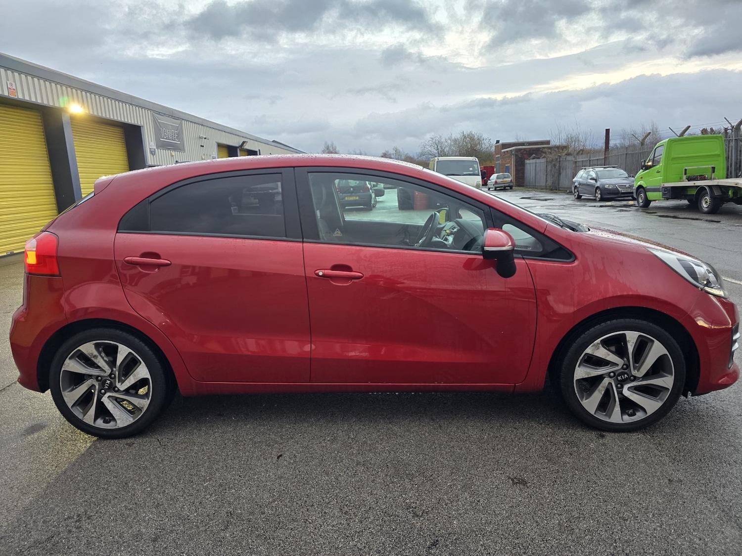 Used Kia Rio 2016 for sale - 76726124: Photo 2
