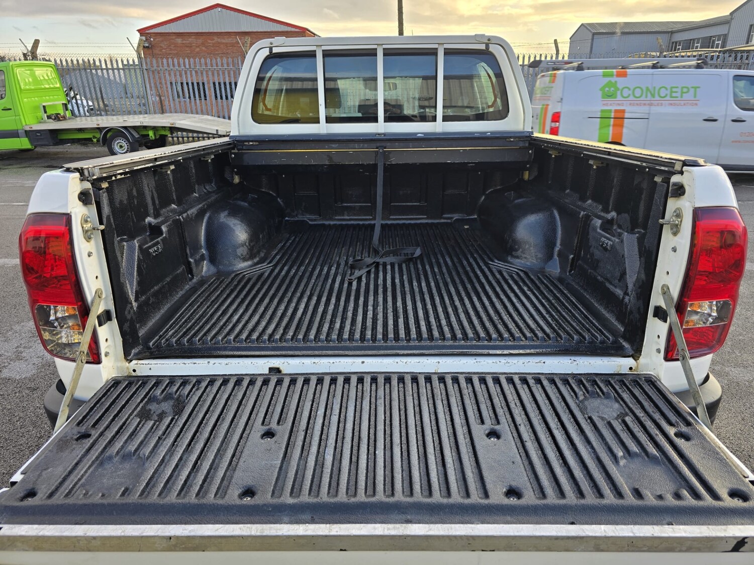 Used Toyota Hilux 2021 for sale - 76794804: Photo 15