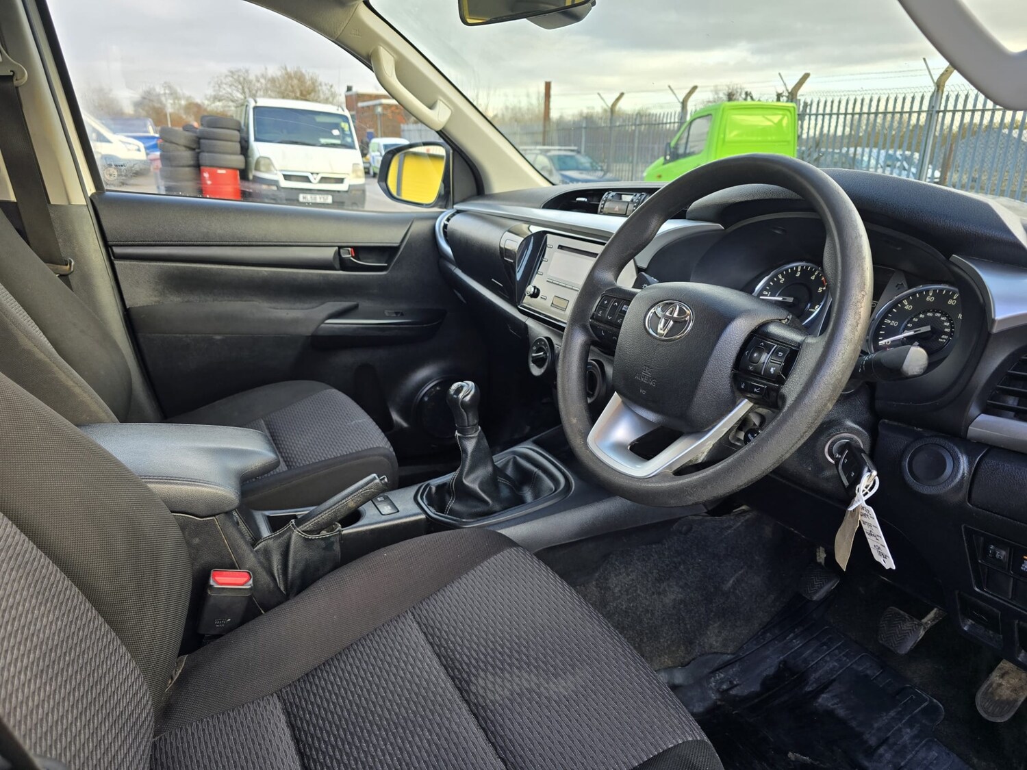 Used Toyota Hilux 2021 for sale - 76794804: Photo 22