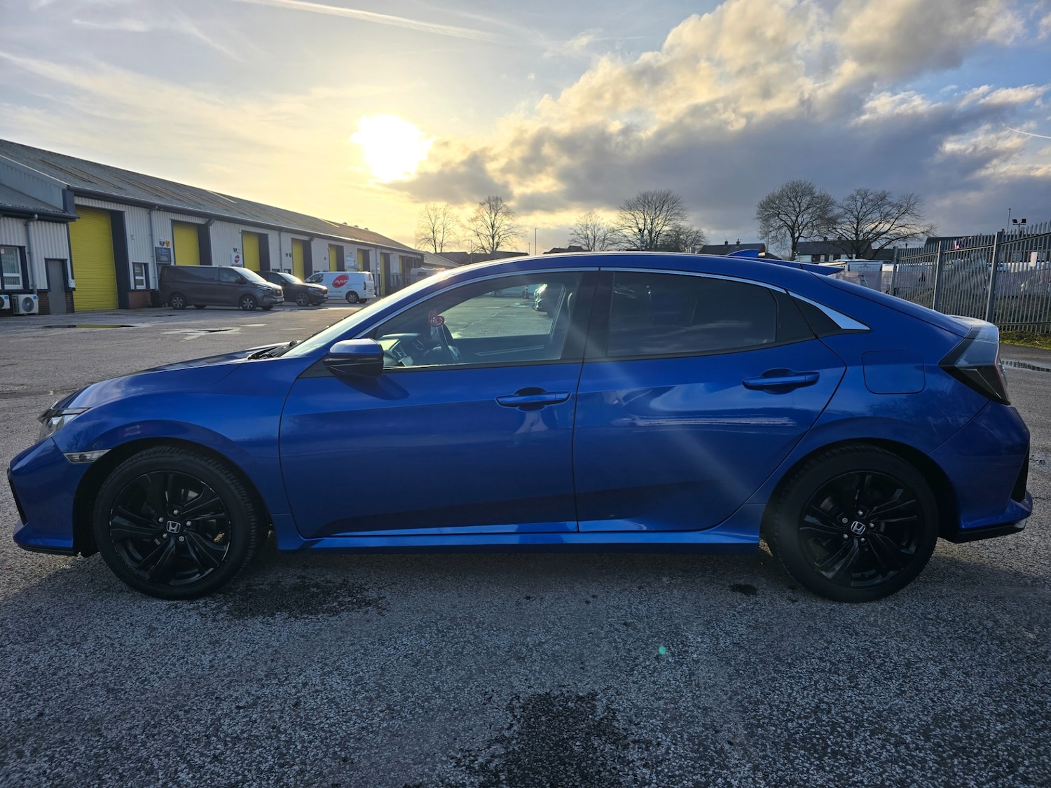 Used Honda Civic 2018 for sale - 77664980: Photo 7