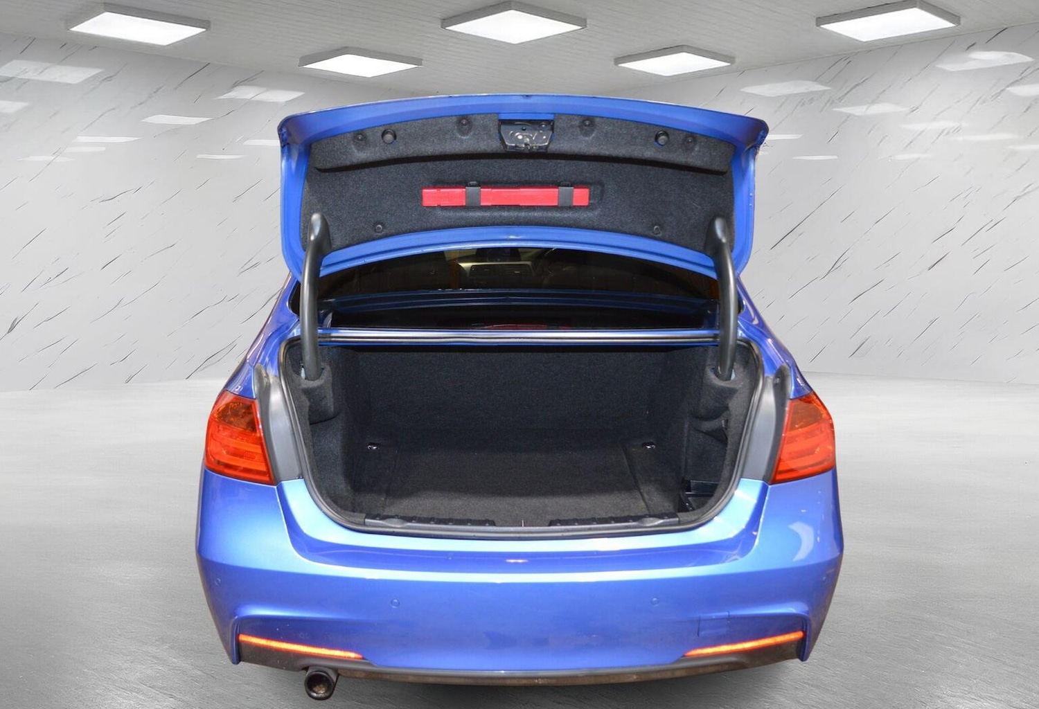 Used BMW 3 Series 2013 for sale - 76896935: Photo 10