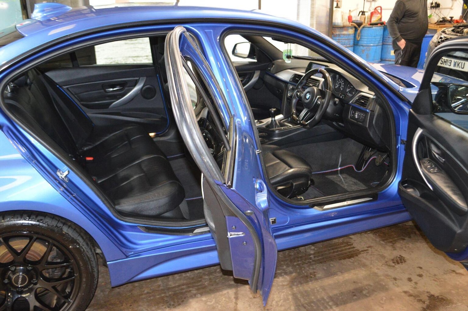 Used BMW 3 Series 2013 for sale - 76896935: Photo 27