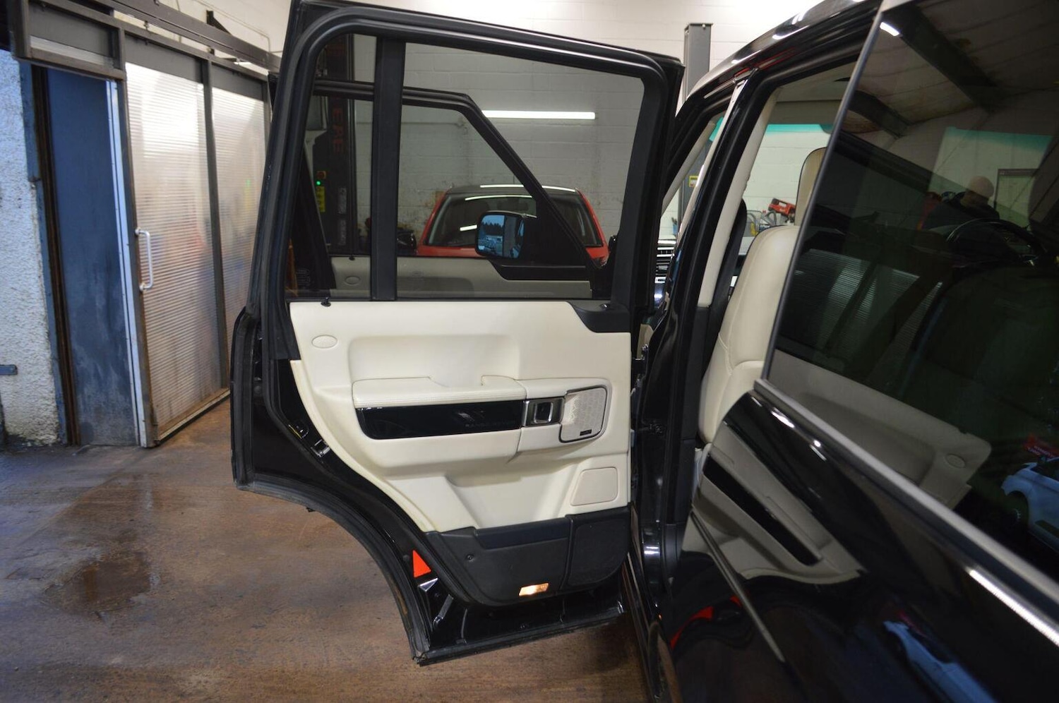 Used Land Rover Range Rover 2012 for sale - 77289260: Photo 25