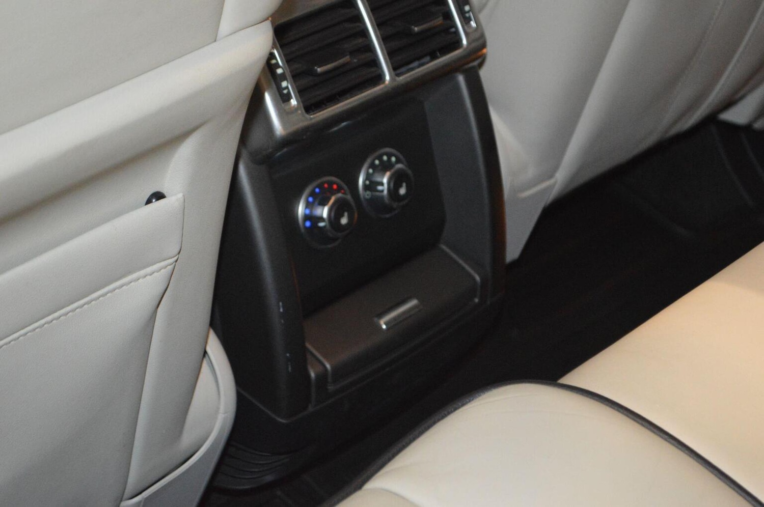 Used Land Rover Range Rover 2012 for sale - 77289260: Photo 50