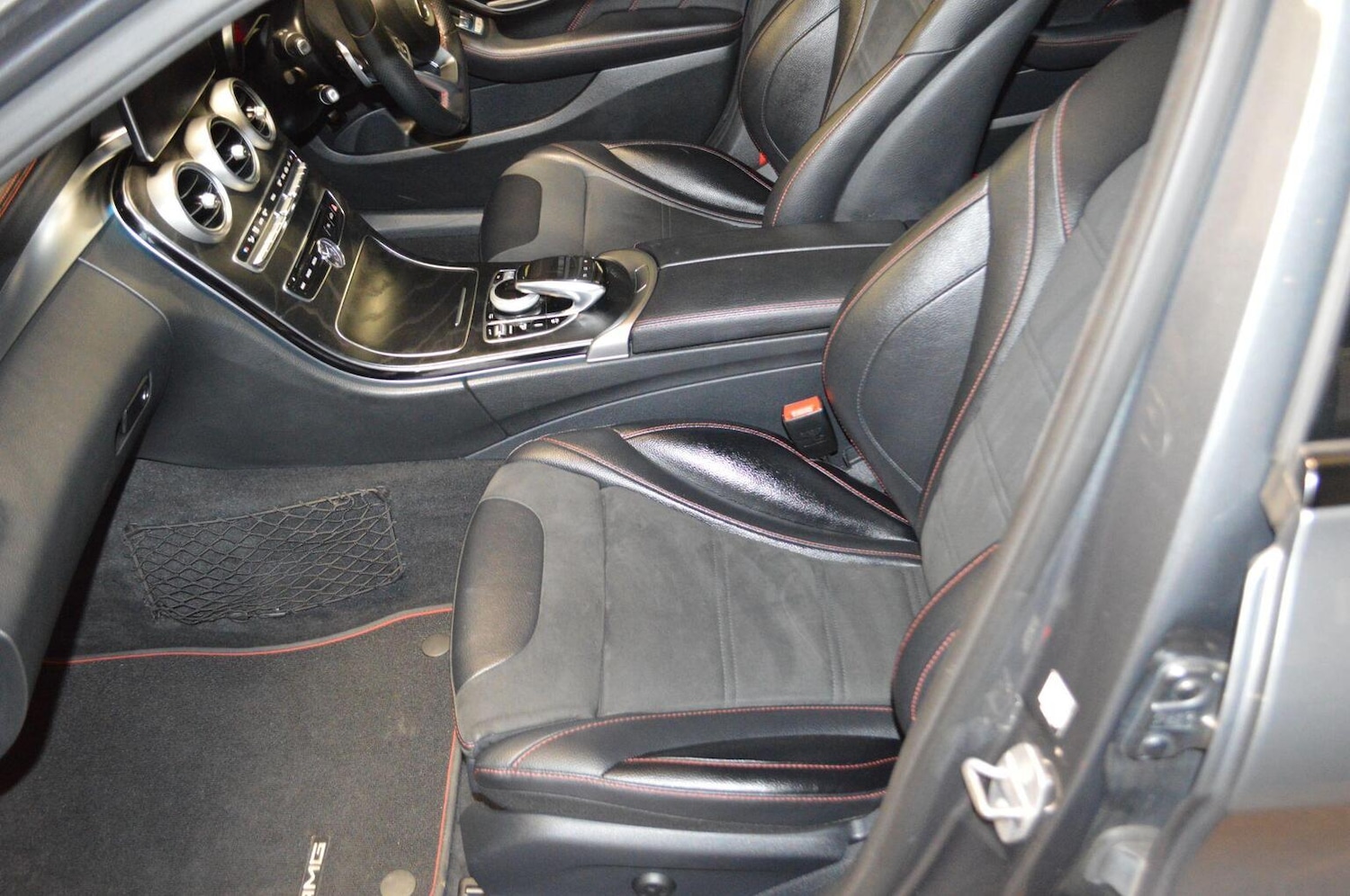 Used Mercedes-Benz C Class 2017 for sale - 76430895: Photo 11