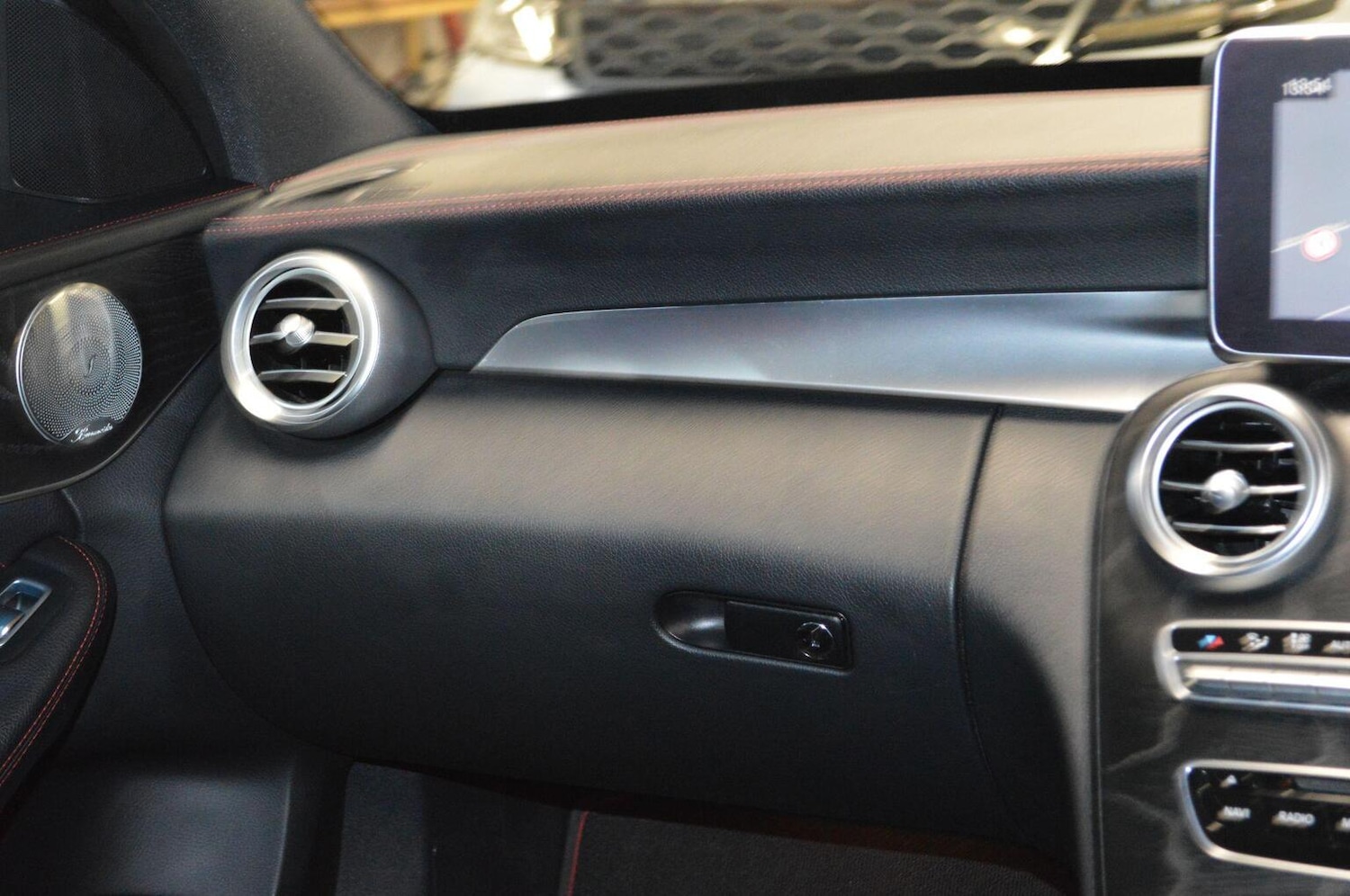 Used Mercedes-Benz C Class 2017 for sale - 76430895: Photo 14