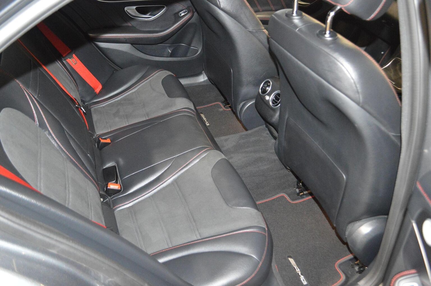 Used Mercedes-Benz C Class 2017 for sale - 76430895: Photo 15