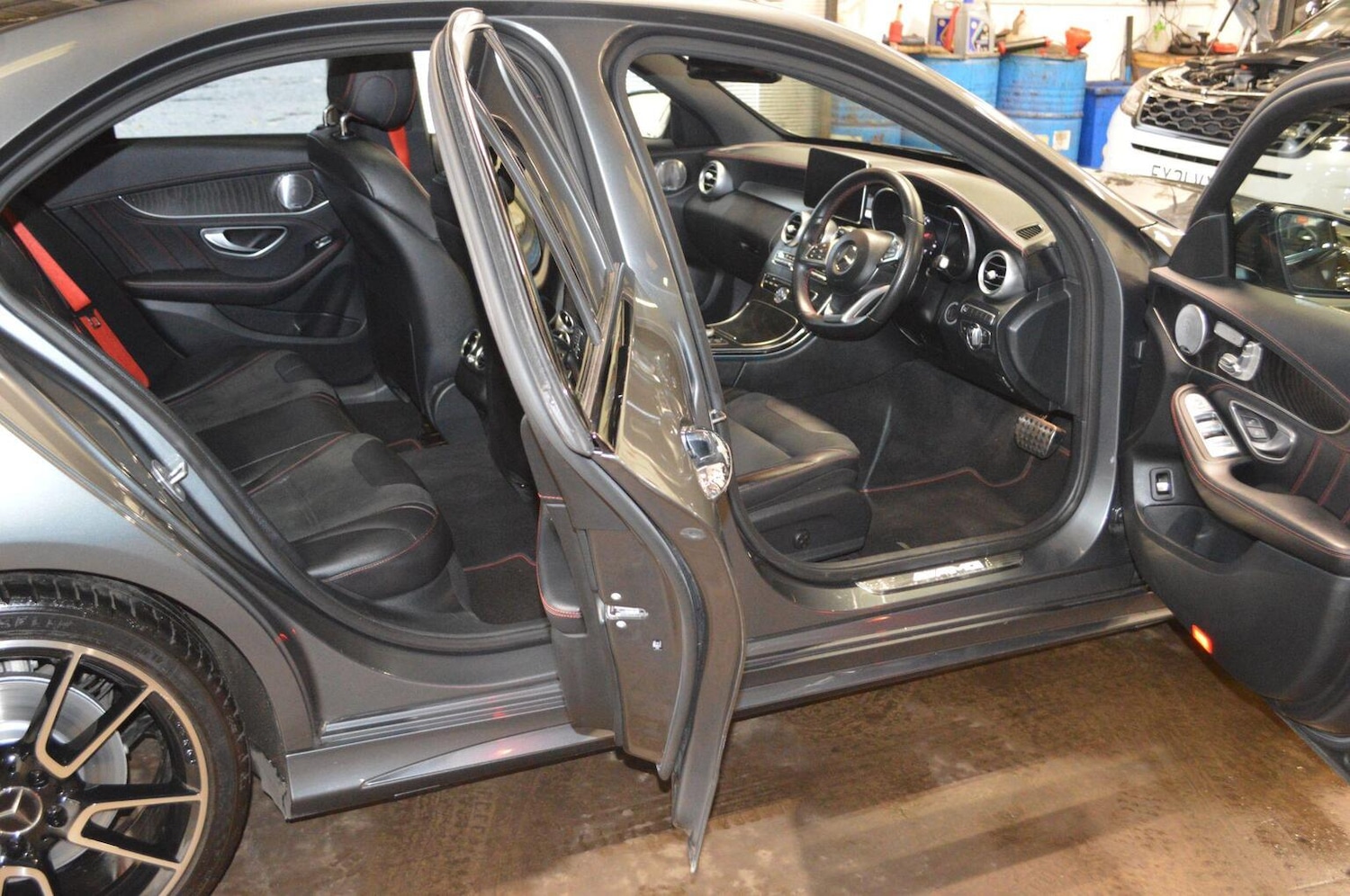 Used Mercedes-Benz C Class 2017 for sale - 76430895: Photo 17