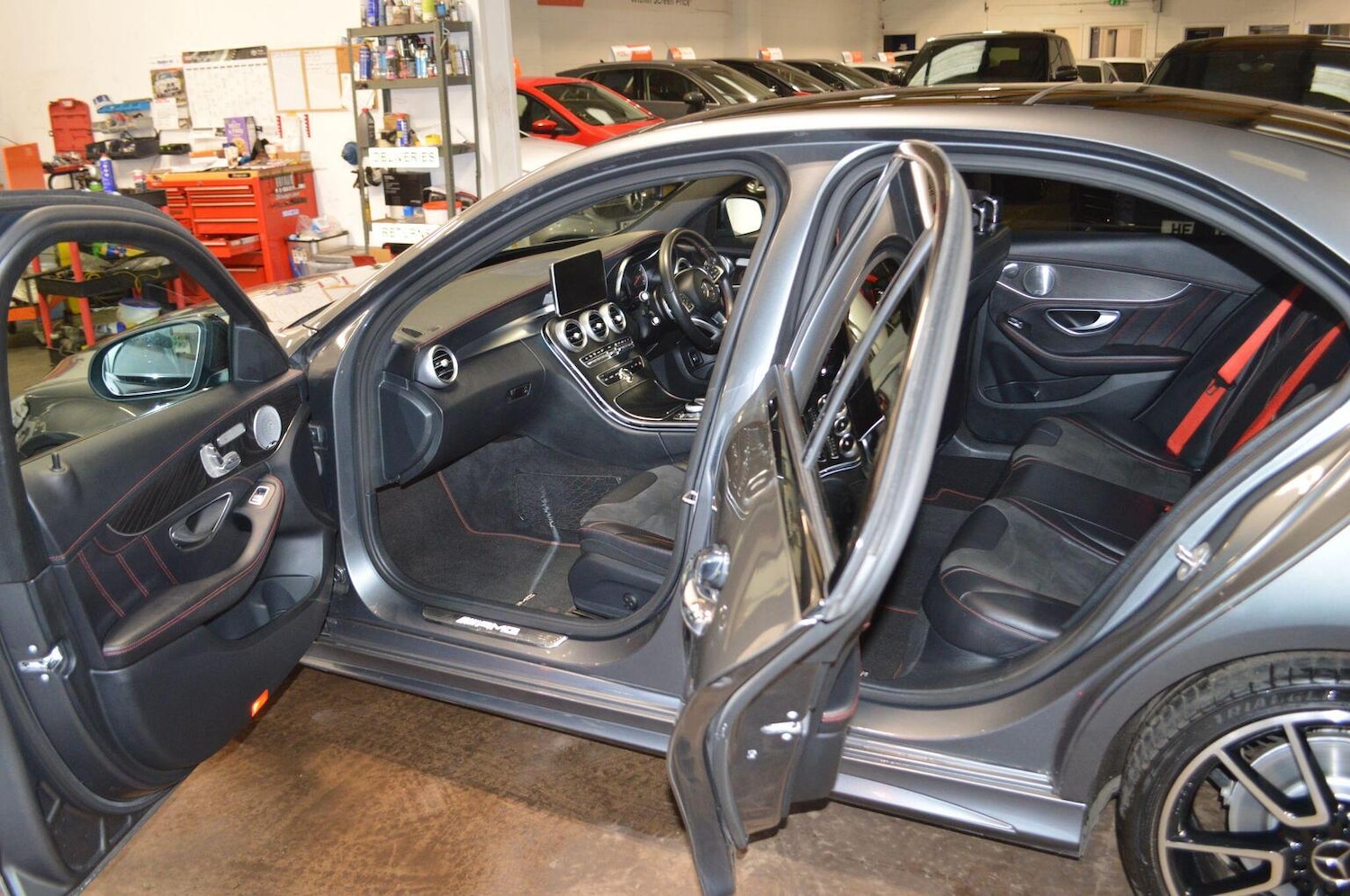 Used Mercedes-Benz C Class 2017 for sale - 76430895: Photo 18