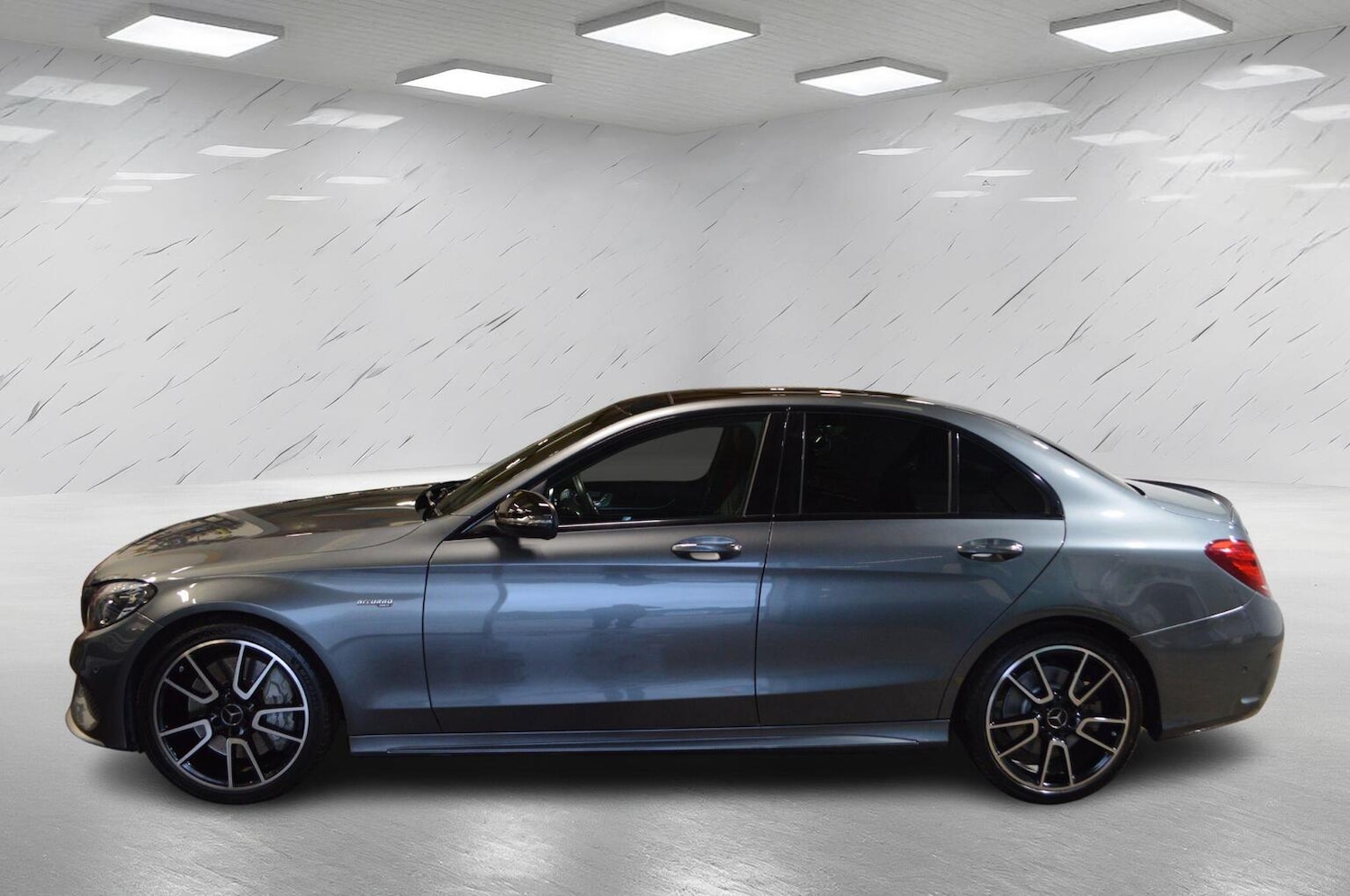 Used Mercedes-Benz C Class 2017 for sale - 76430895: Photo 8