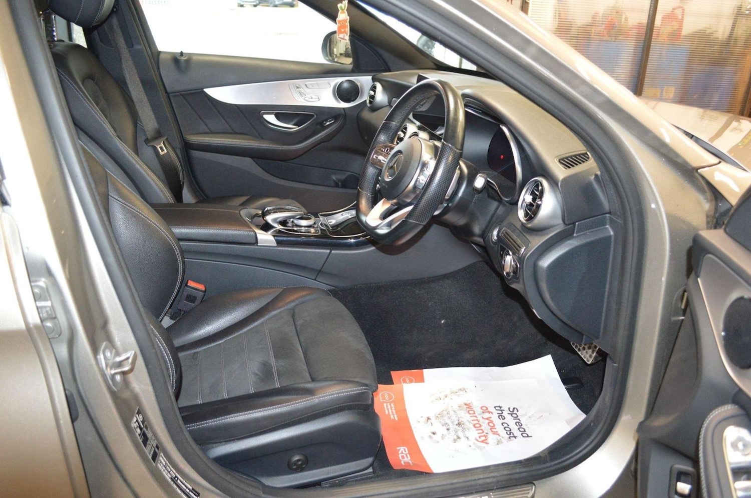 Used Mercedes-Benz C Class 2019 for sale - 76793614: Photo 10