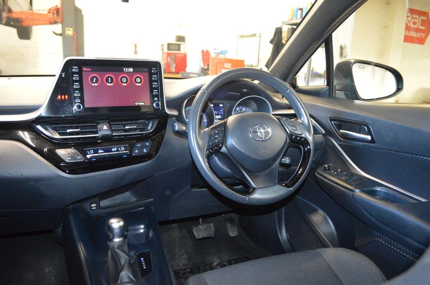 Used Toyota C-HR 2021 for sale - 77953936: Photo 13