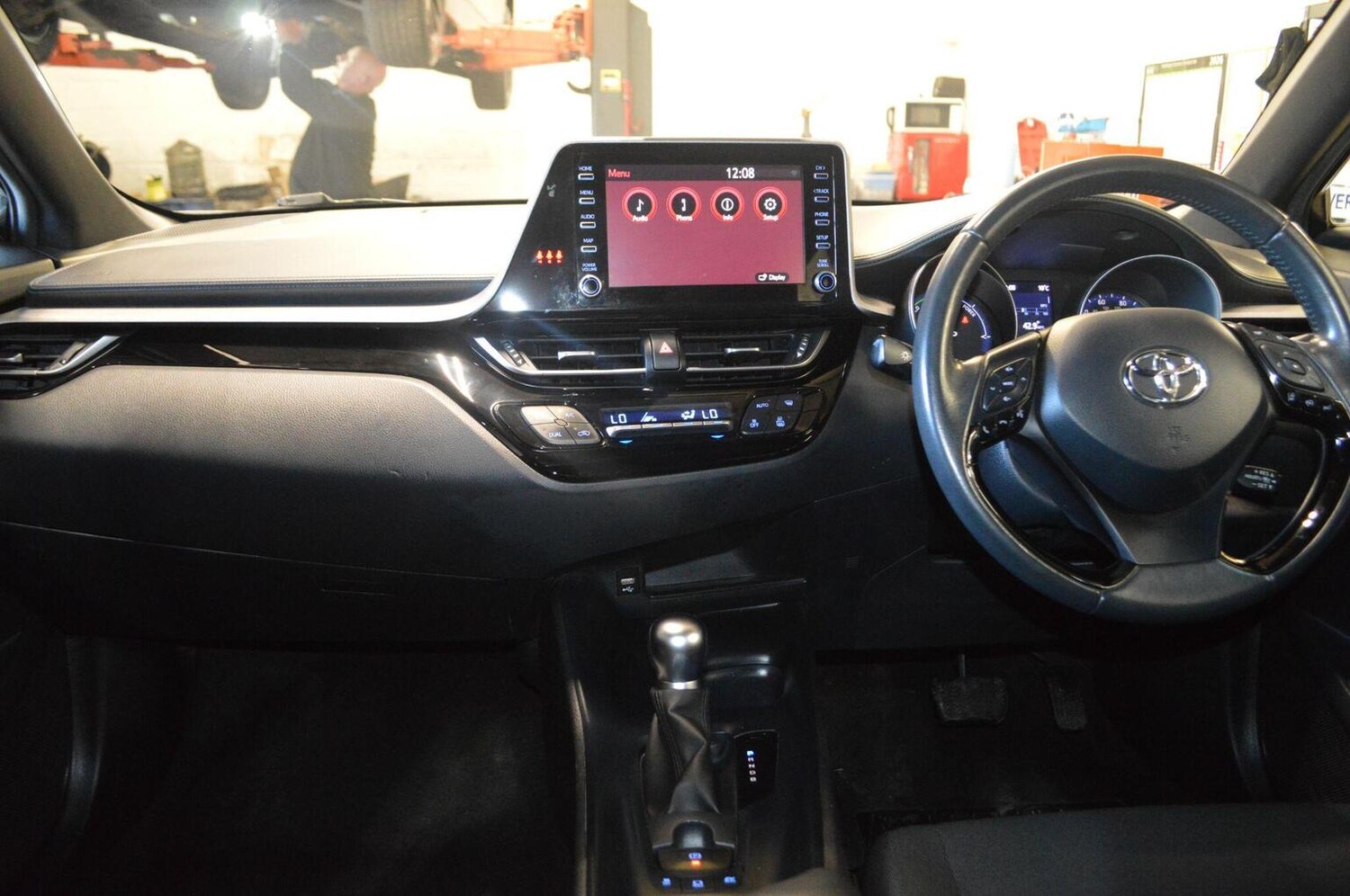 Used Toyota C-HR 2021 for sale - 77953936: Photo 14