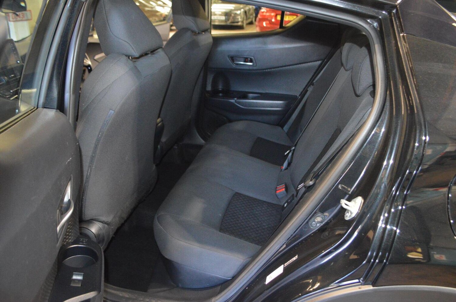 Used Toyota C-HR 2021 for sale - 77953936: Photo 17