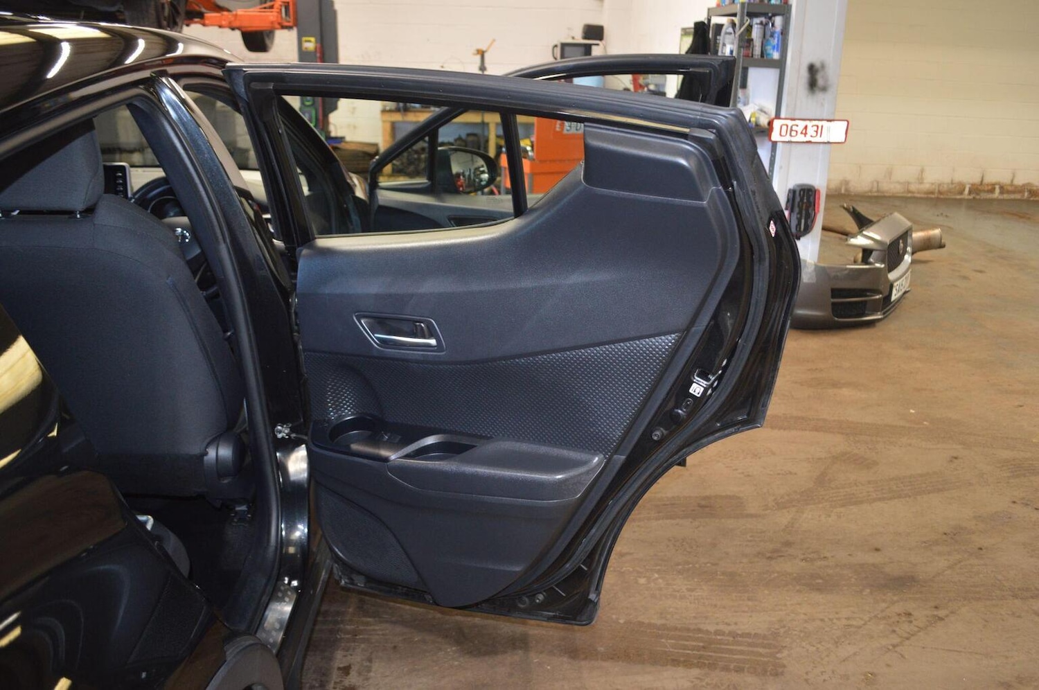 Used Toyota C-HR 2021 for sale - 77953936: Photo 30