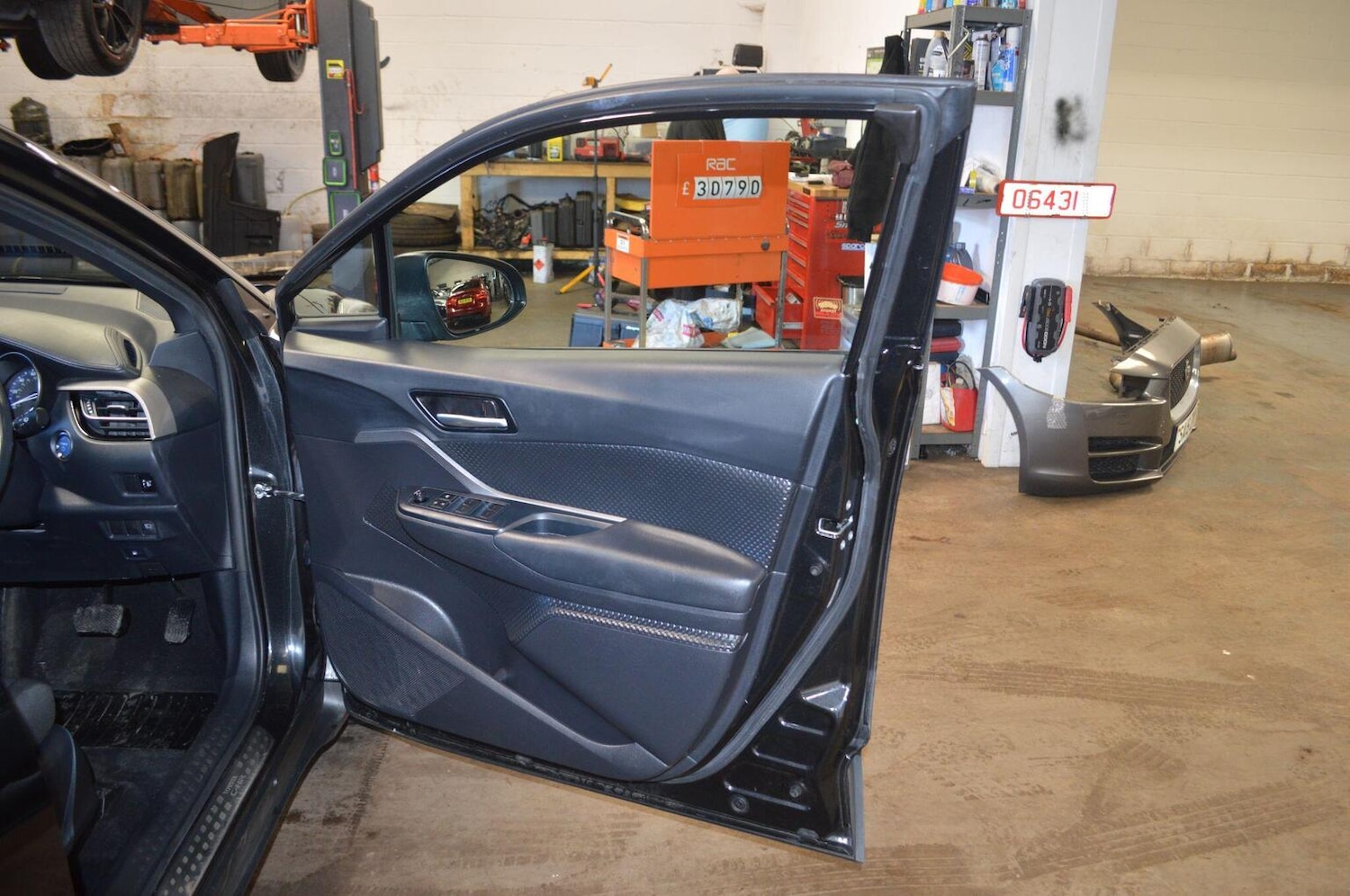 Used Toyota C-HR 2021 for sale - 77953936: Photo 32