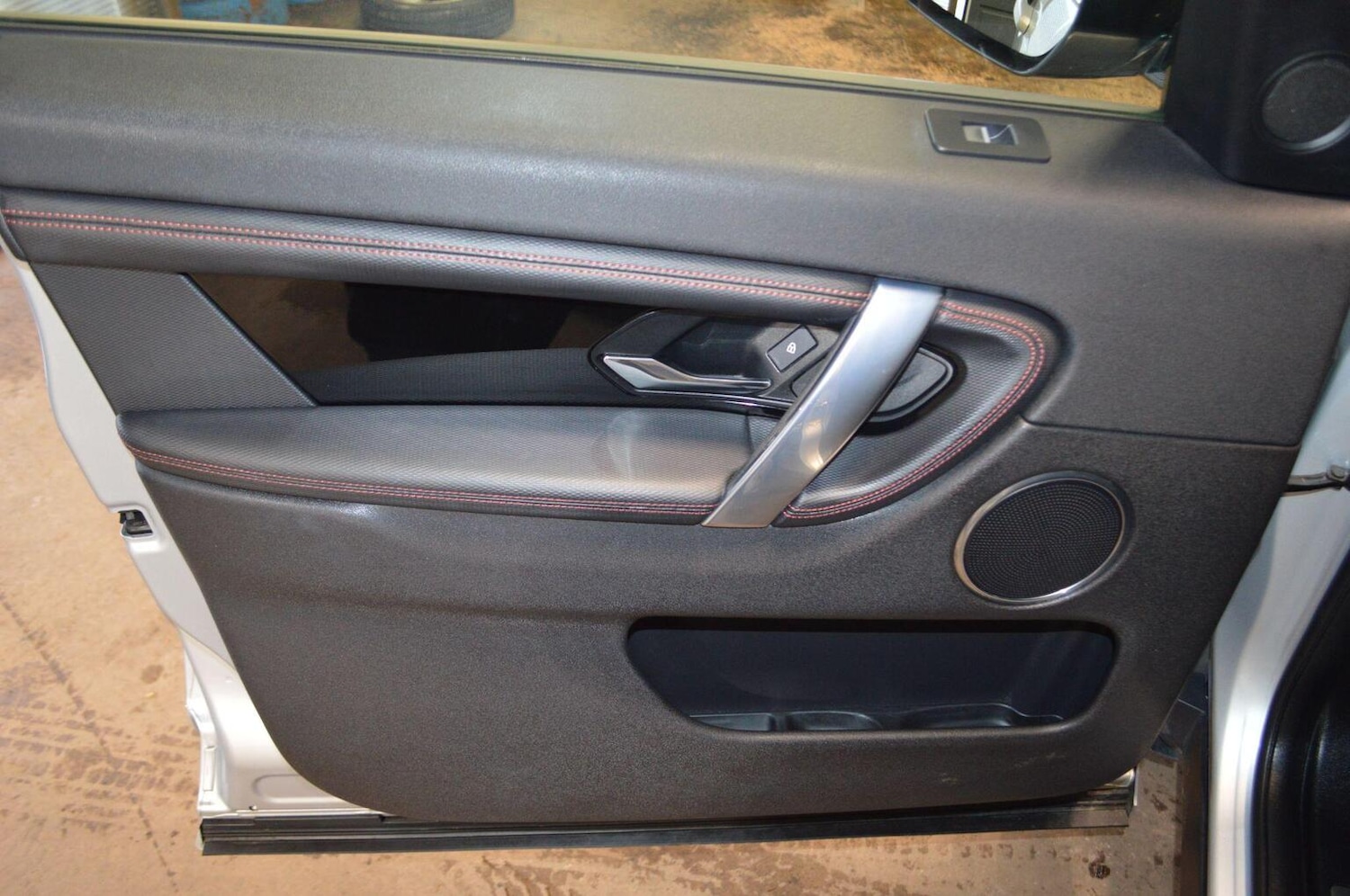 Used Land Rover Discovery Sport 2022 for sale - 77154419: Photo 31