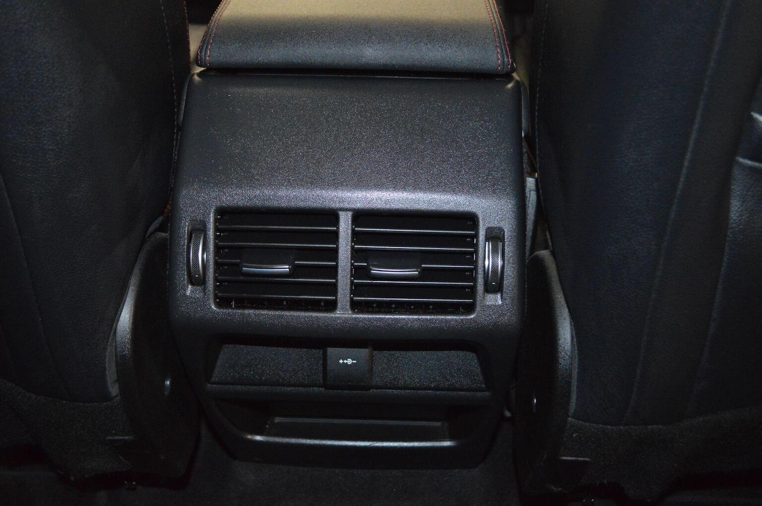 Used Land Rover Discovery Sport 2022 for sale - 77154419: Photo 34