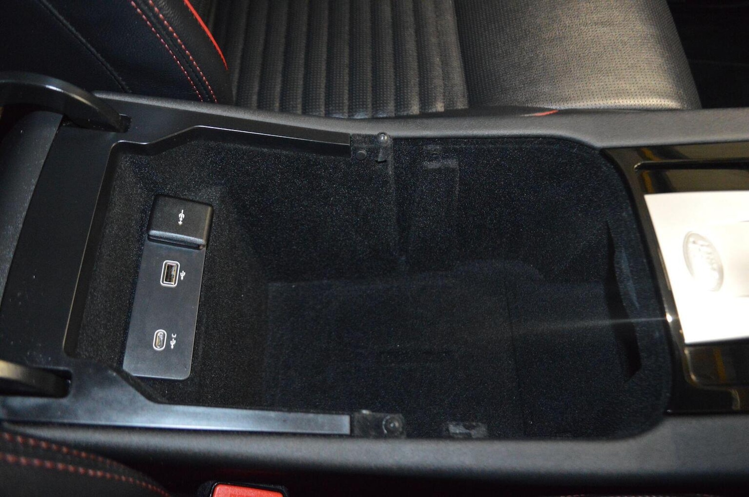 Used Land Rover Discovery Sport 2022 for sale - 77154419: Photo 39