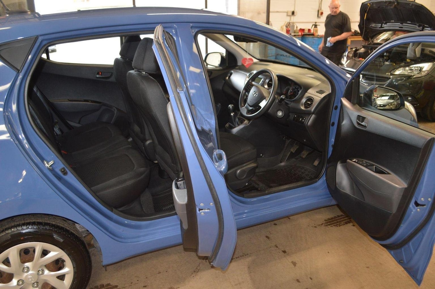 Vehicle 27