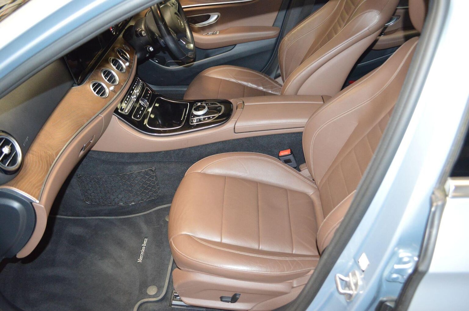 Used Mercedes-Benz E Class 2017 for sale - 78004334: Photo 11