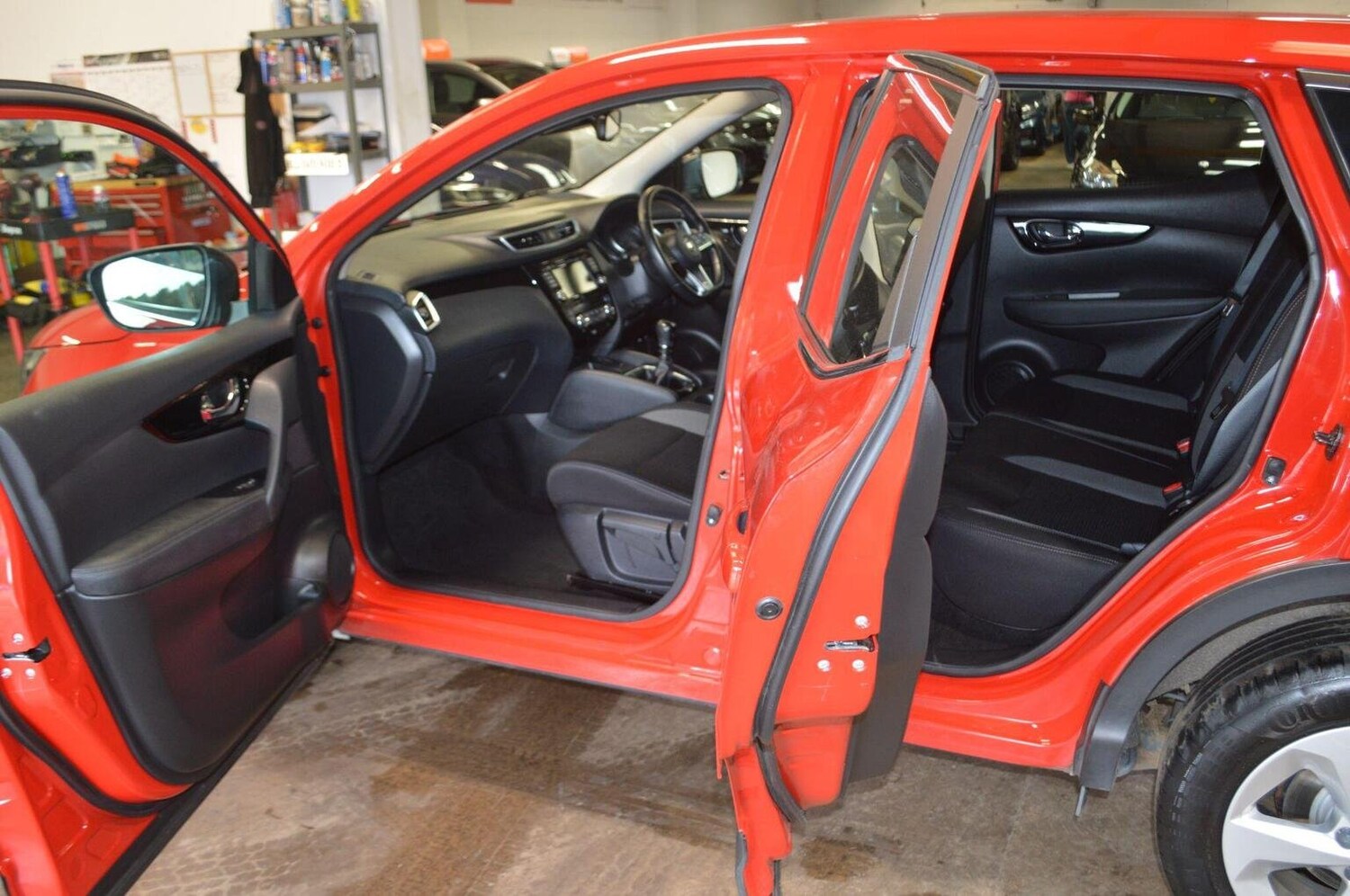Vehicle 29