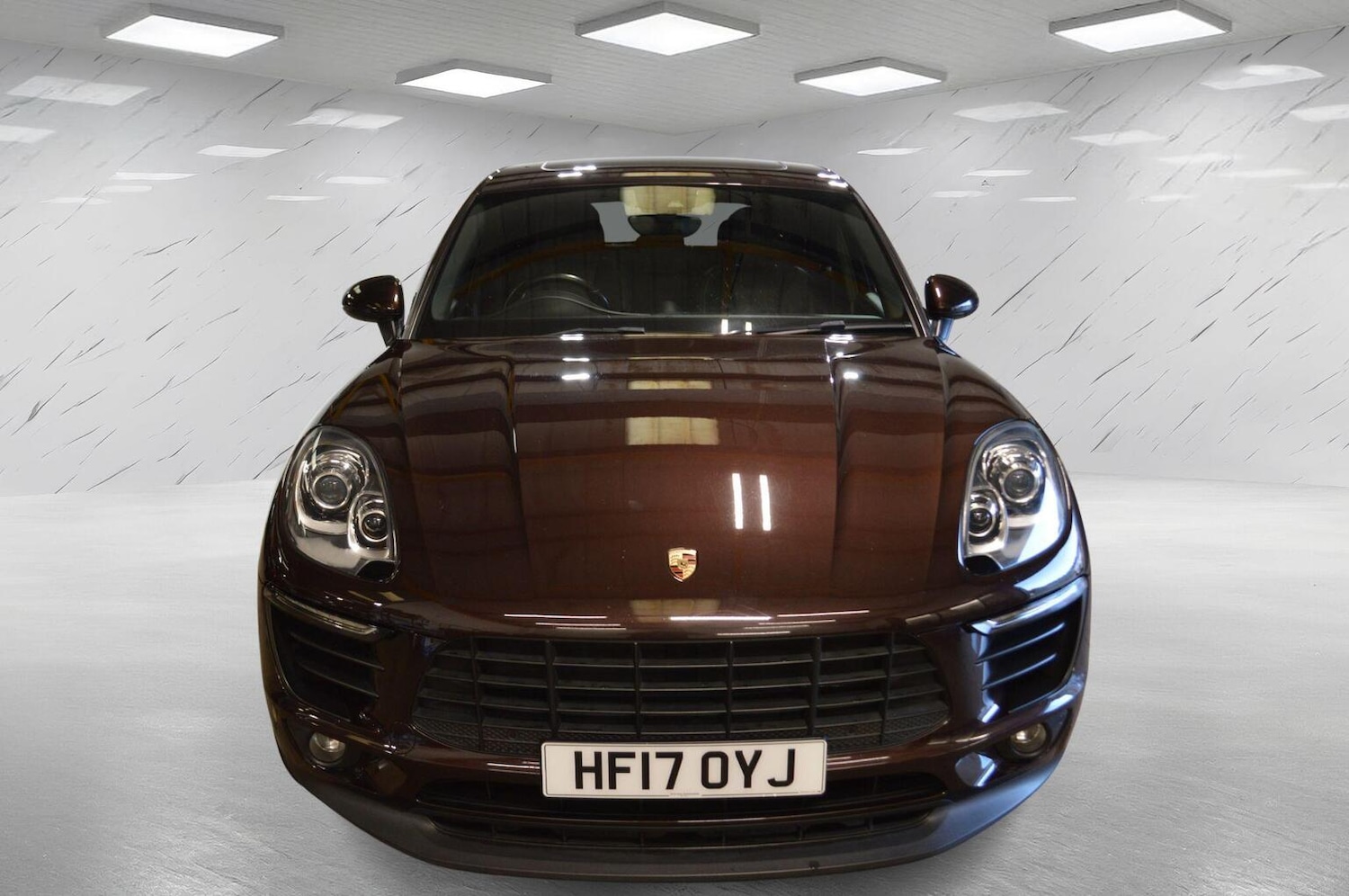 Used Porsche Macan 2017 for sale - 76769514: Photo 2