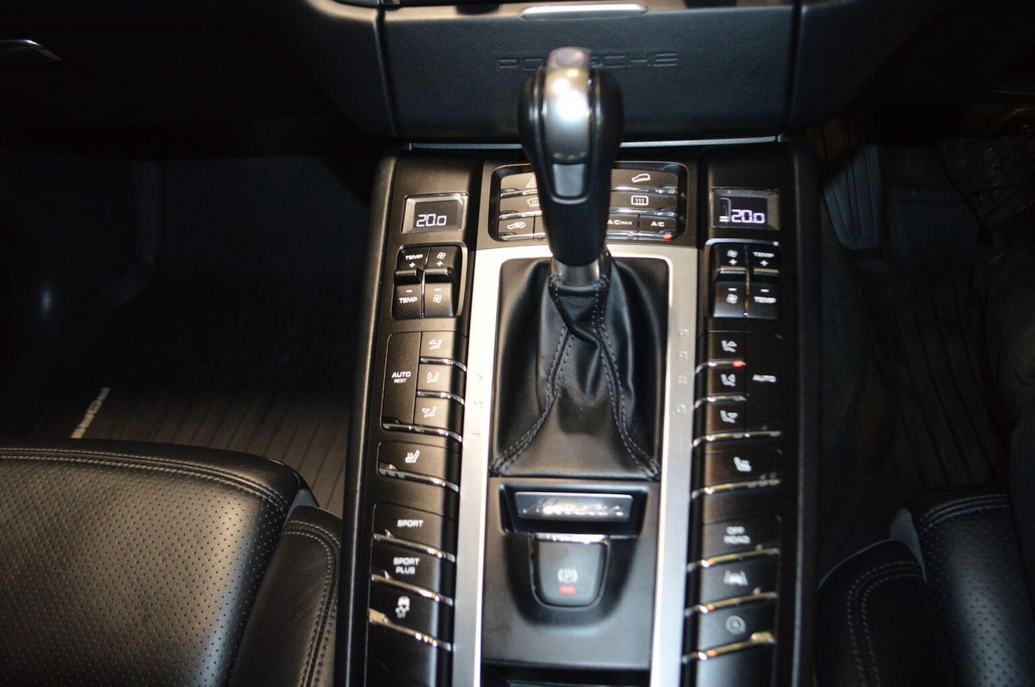 Used Porsche Macan 2017 for sale - 76769514: Photo 21