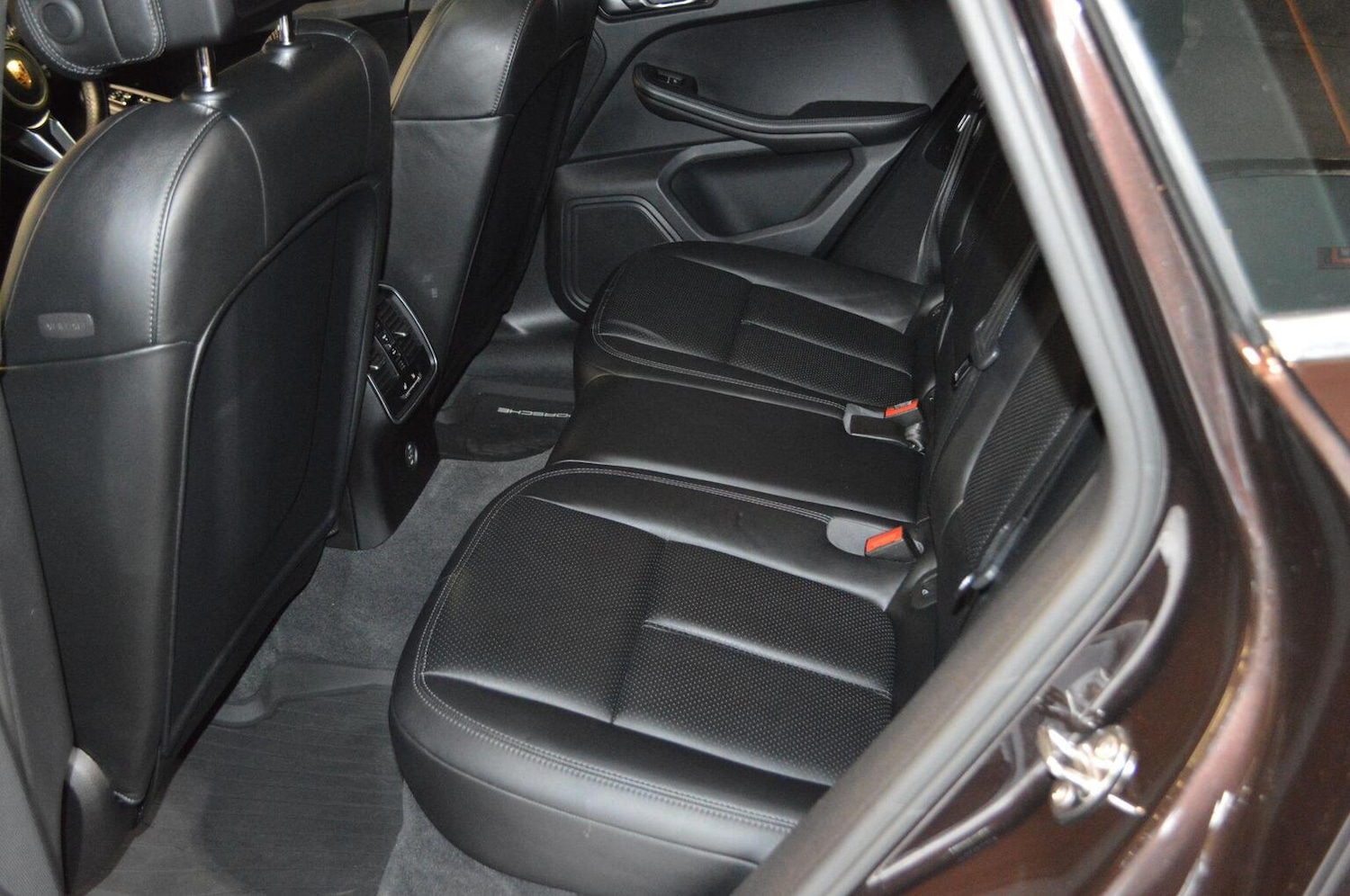 Used Porsche Macan 2017 for sale - 76769514: Photo 24