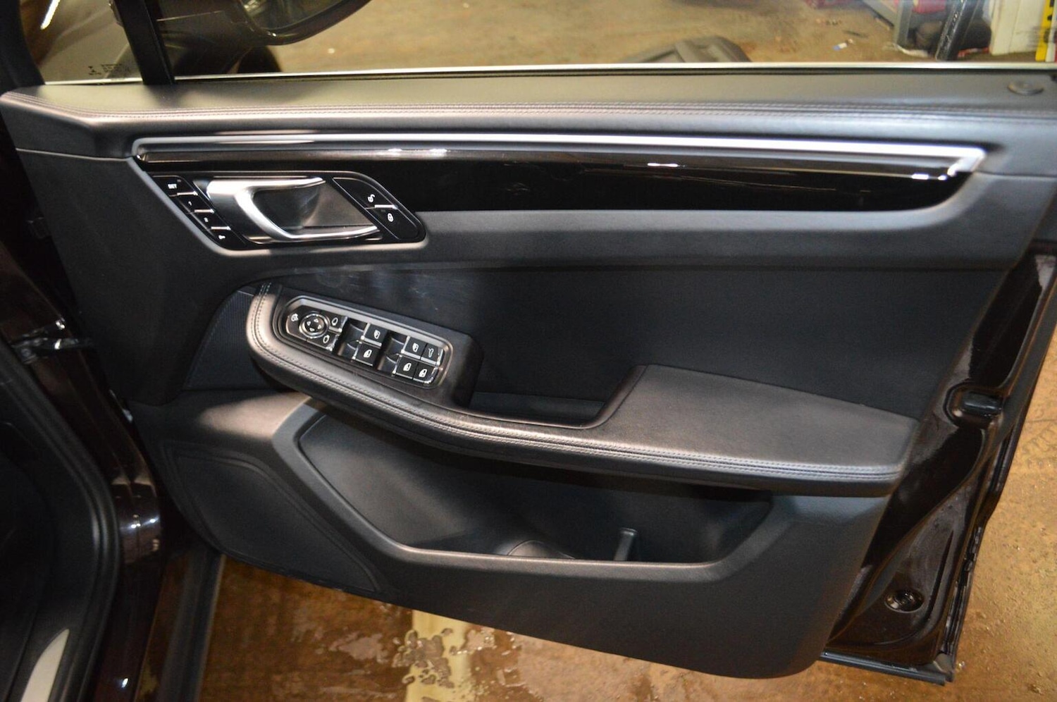 Used Porsche Macan 2017 for sale - 76769514: Photo 39