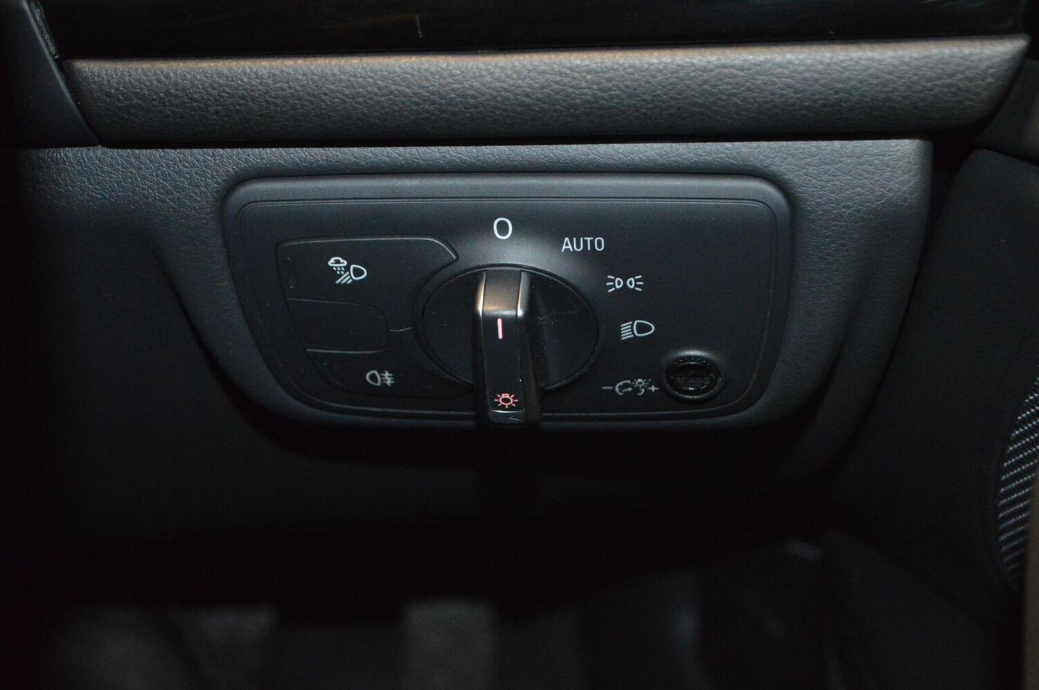 Used Audi A6 Saloon 2013 for sale - 77535962: Photo 26