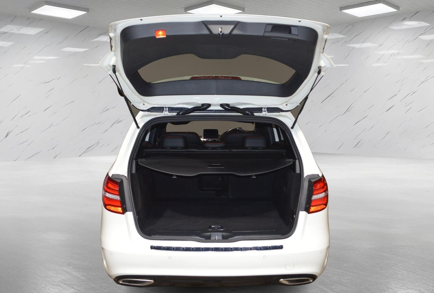 Used Mercedes-Benz B Class 2017 for sale - 76769575: Photo 10