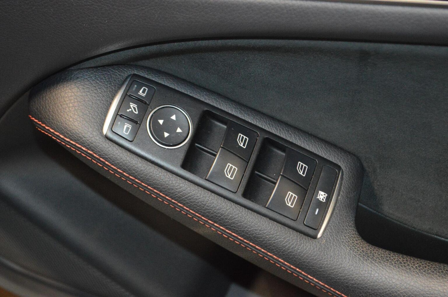 Used Mercedes-Benz B Class 2017 for sale - 76769575: Photo 47