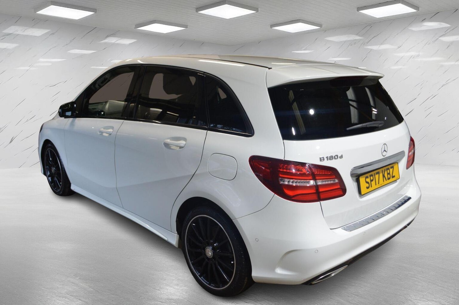 Used Mercedes-Benz B Class 2017 for sale - 76769575: Photo 6