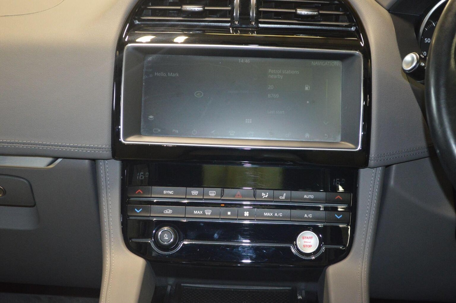 Used Jaguar F-Pace 2018 for sale - 76107298: Photo 28