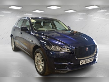 Used Jaguar F-Pace 2018 for sale - 76107298: Photo