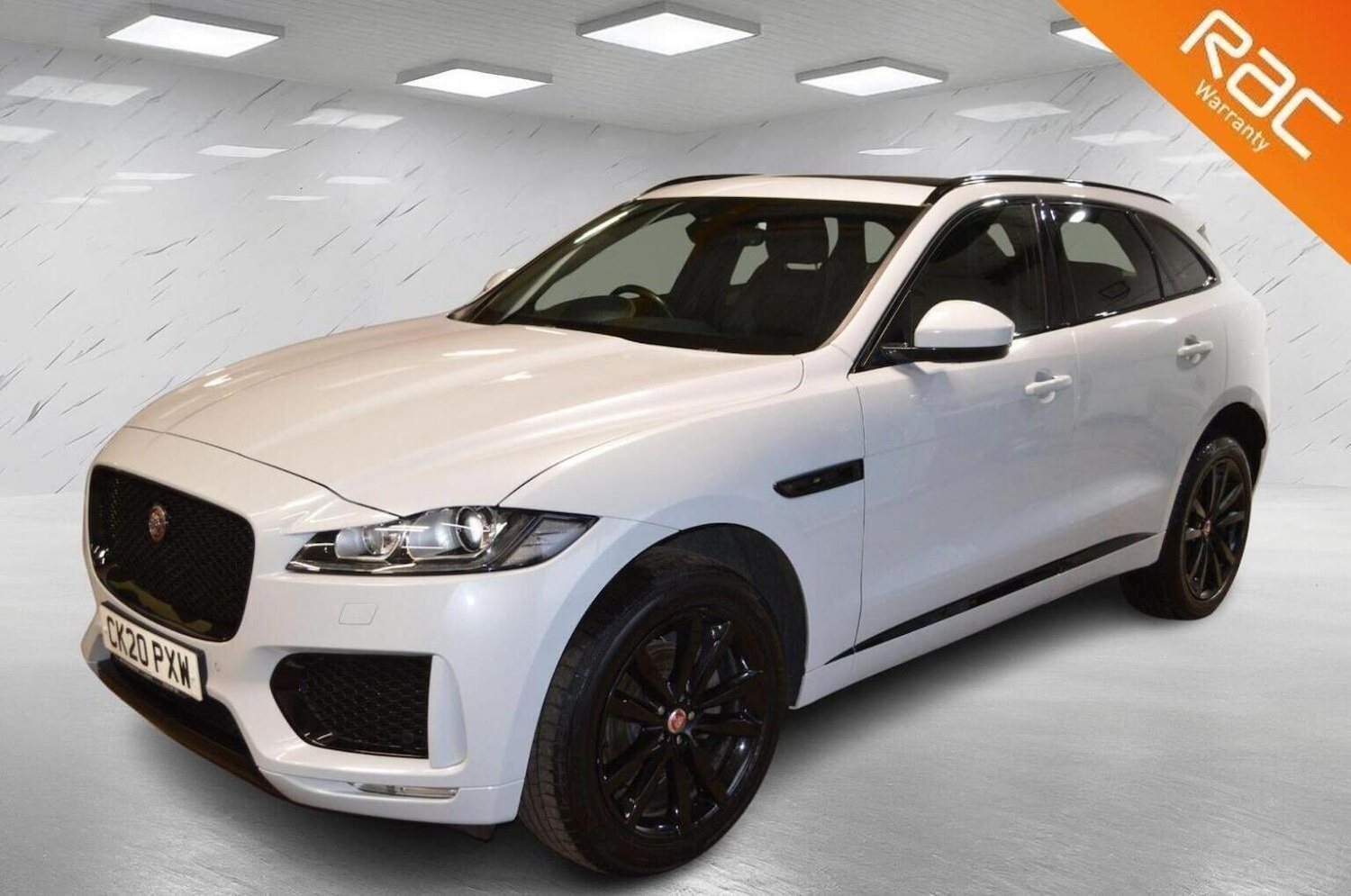 Used Jaguar F-Pace 2020 for sale - 77140755: Photo 1