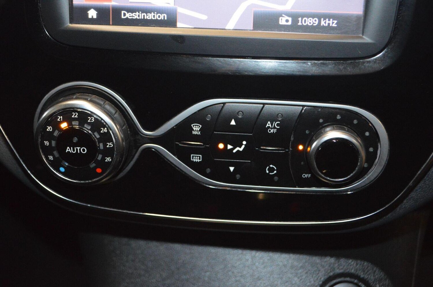 Used Renault Captur 2017 for sale - 76198173: Photo 20