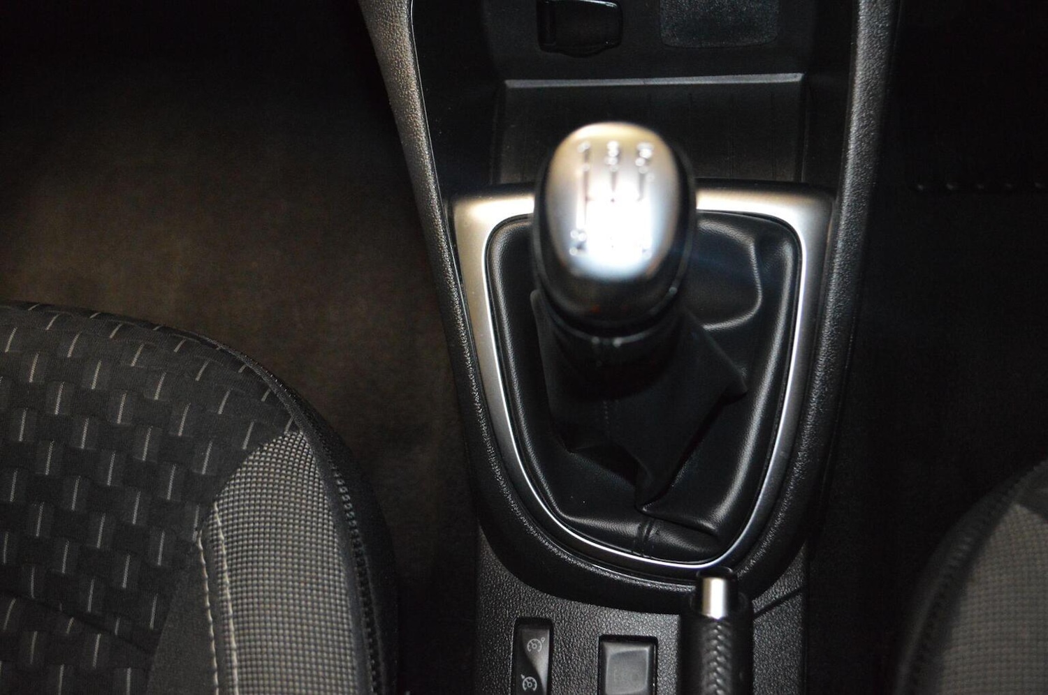 Used Renault Captur 2017 for sale - 76198173: Photo 38