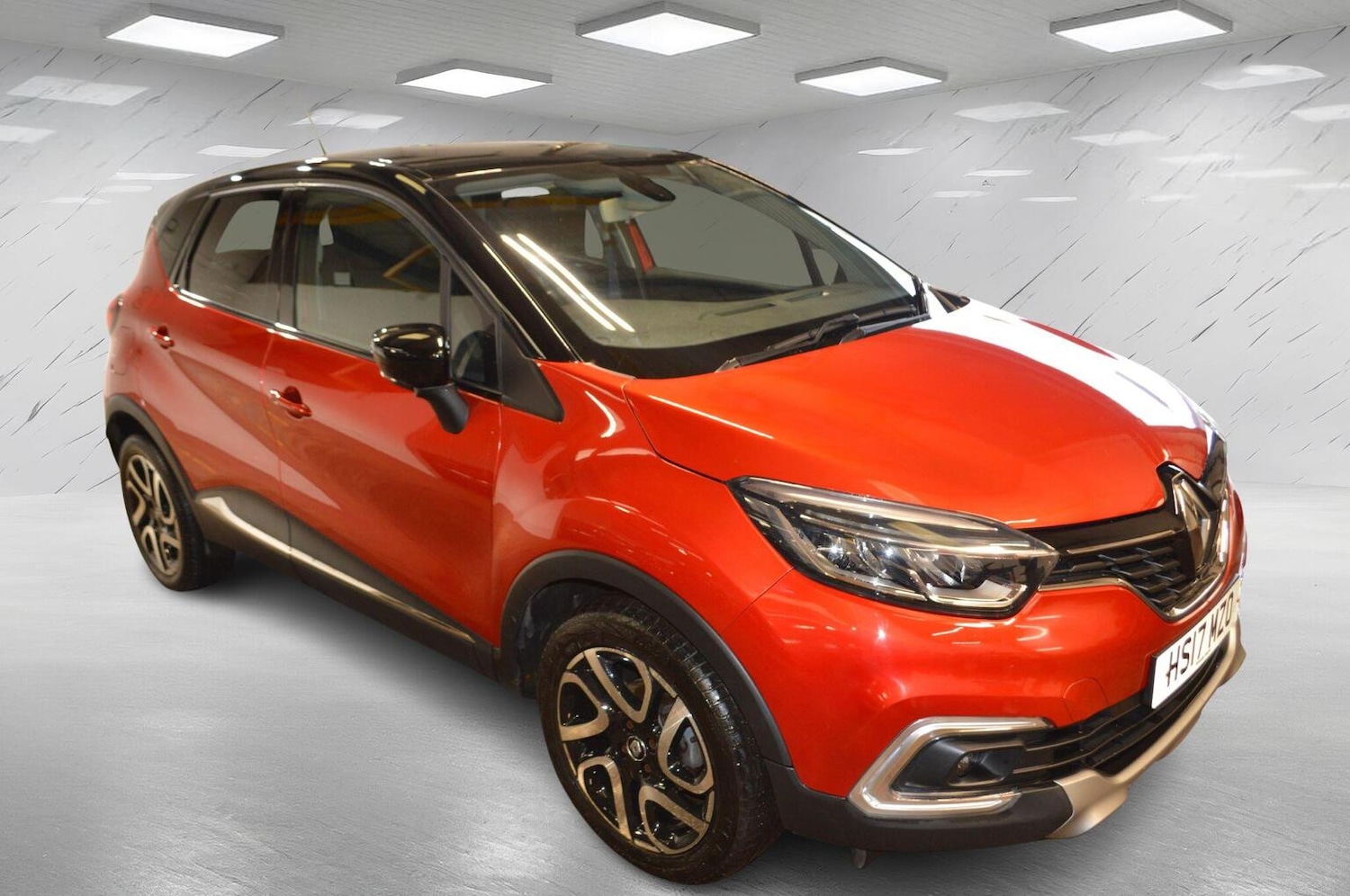 Used Renault Captur 2017 for sale - 76198173: Photo 4