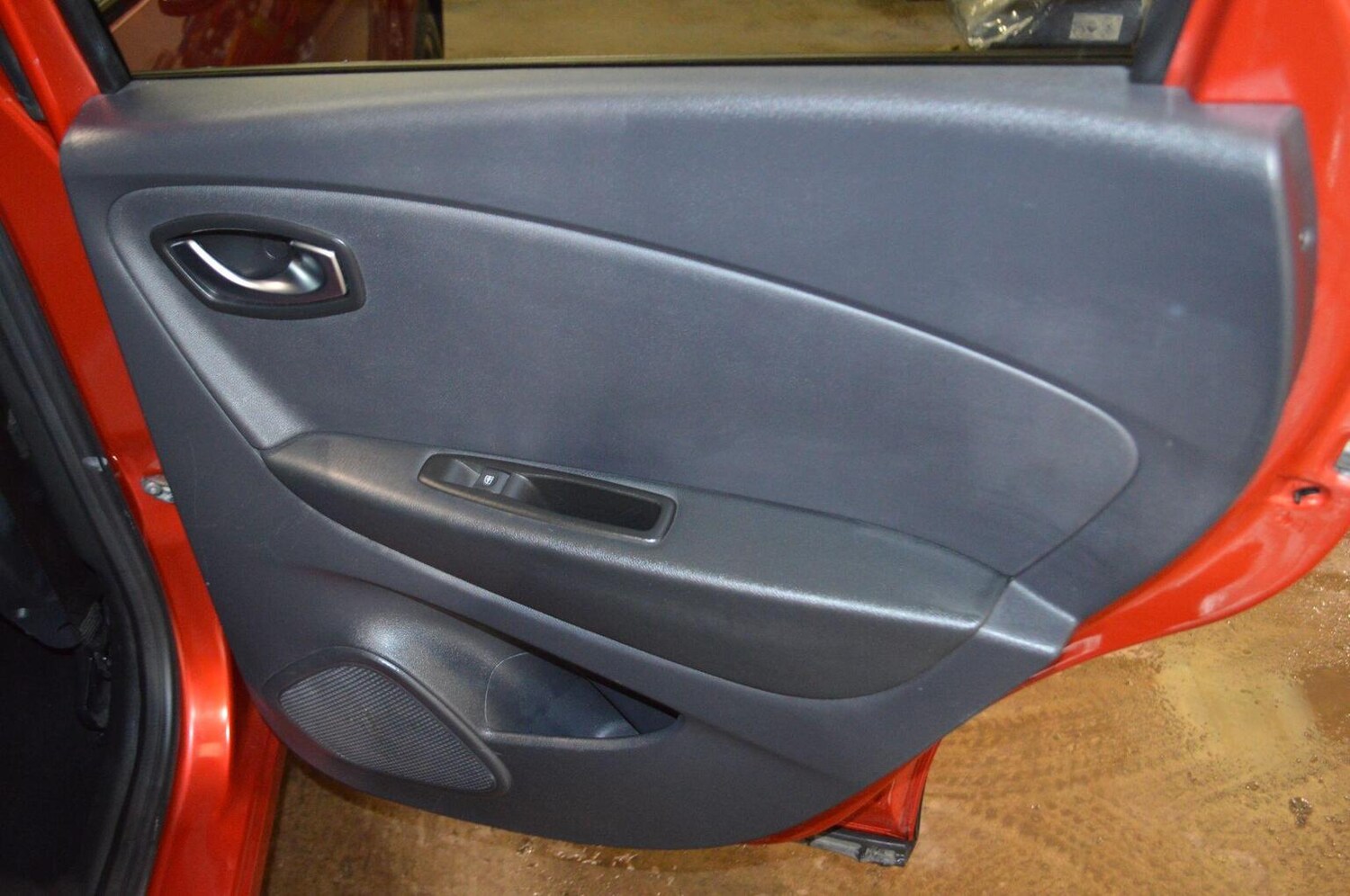 Used Renault Captur 2017 for sale - 76198173: Photo 48