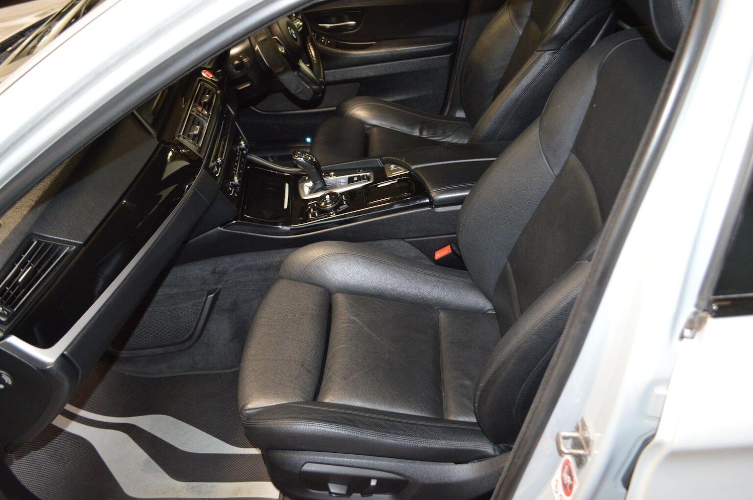 Used BMW 5 Series 2016 for sale - 76618707: Photo 13