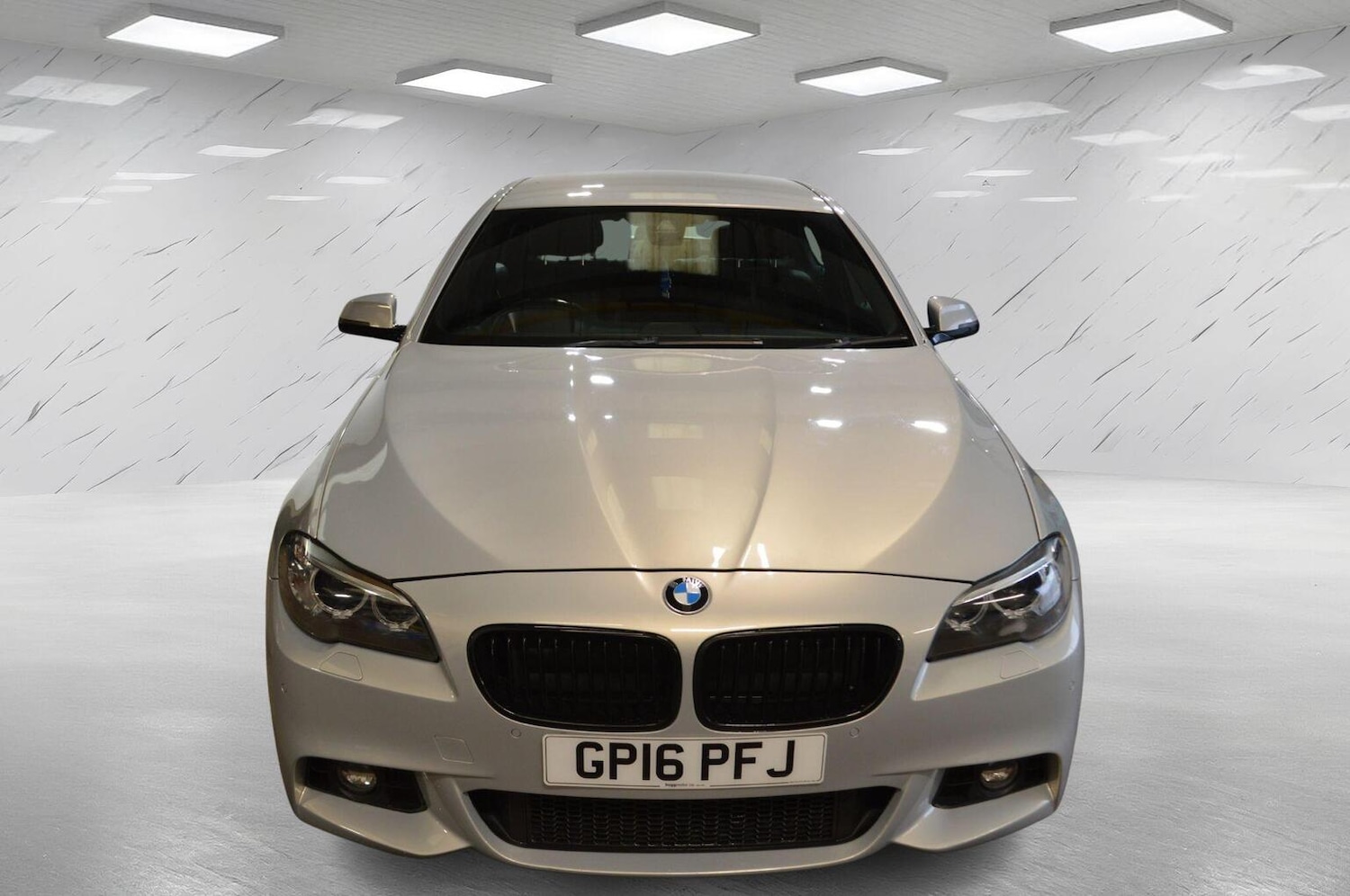 Used BMW 5 Series 2016 for sale - 76618707: Photo 2