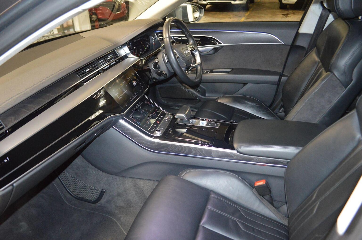 Used Audi A8 2018 for sale - 77213465: Photo 14