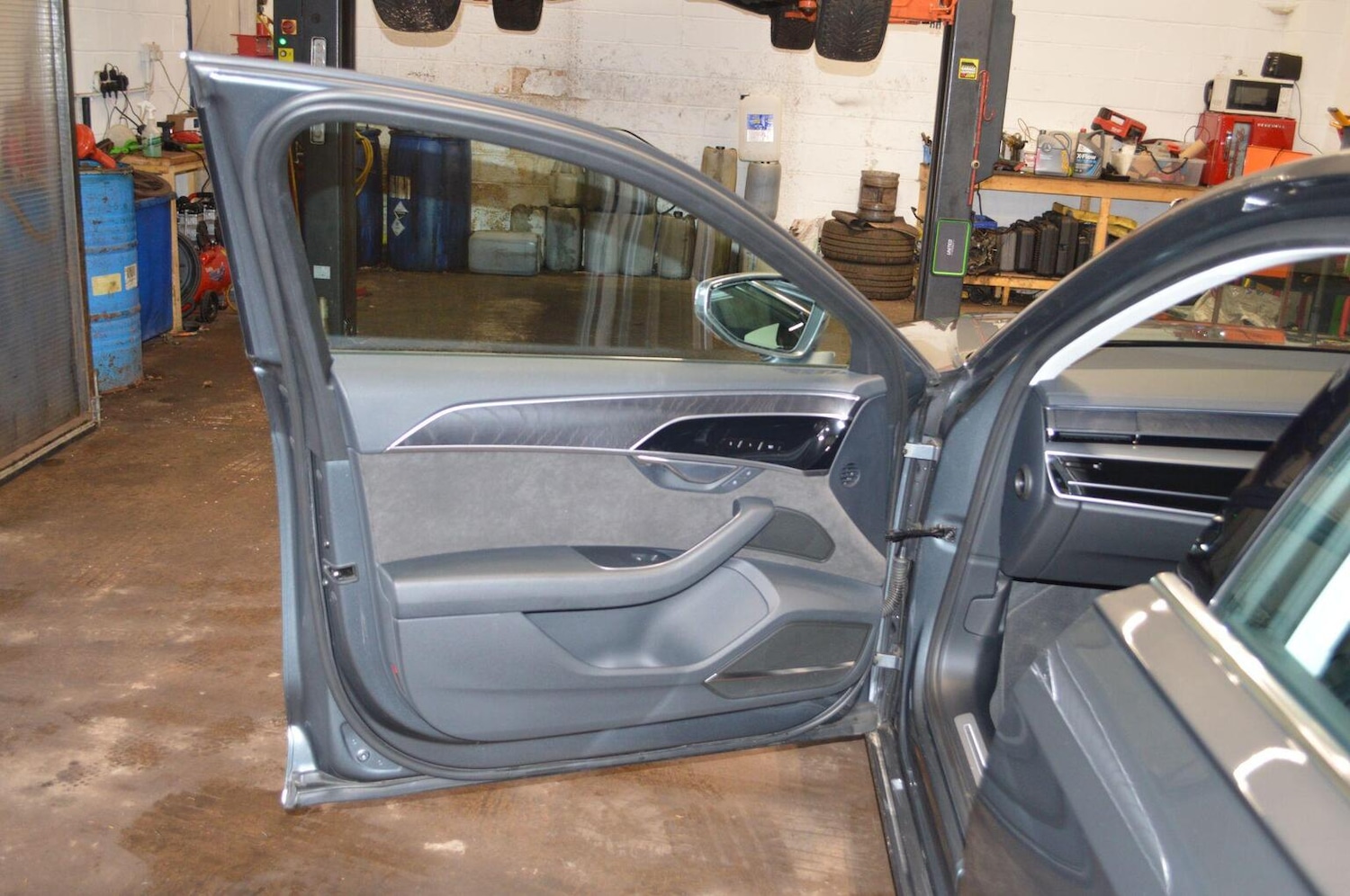 Used Audi A8 2018 for sale - 77213465: Photo 49