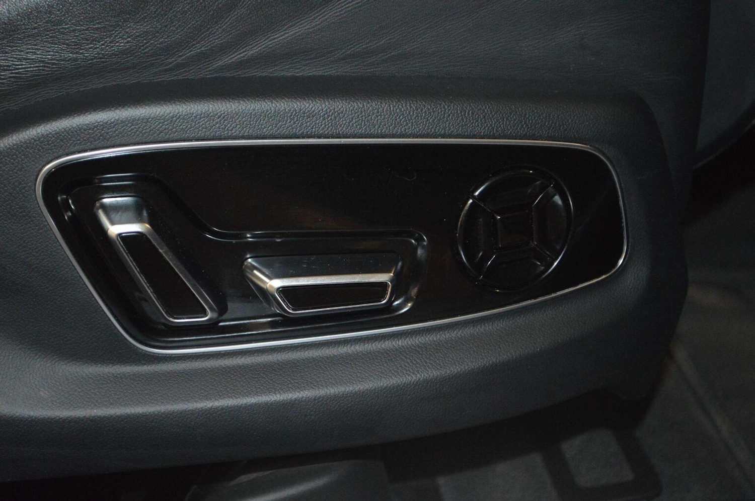 Used Audi A8 2018 for sale - 77213465: Photo 54