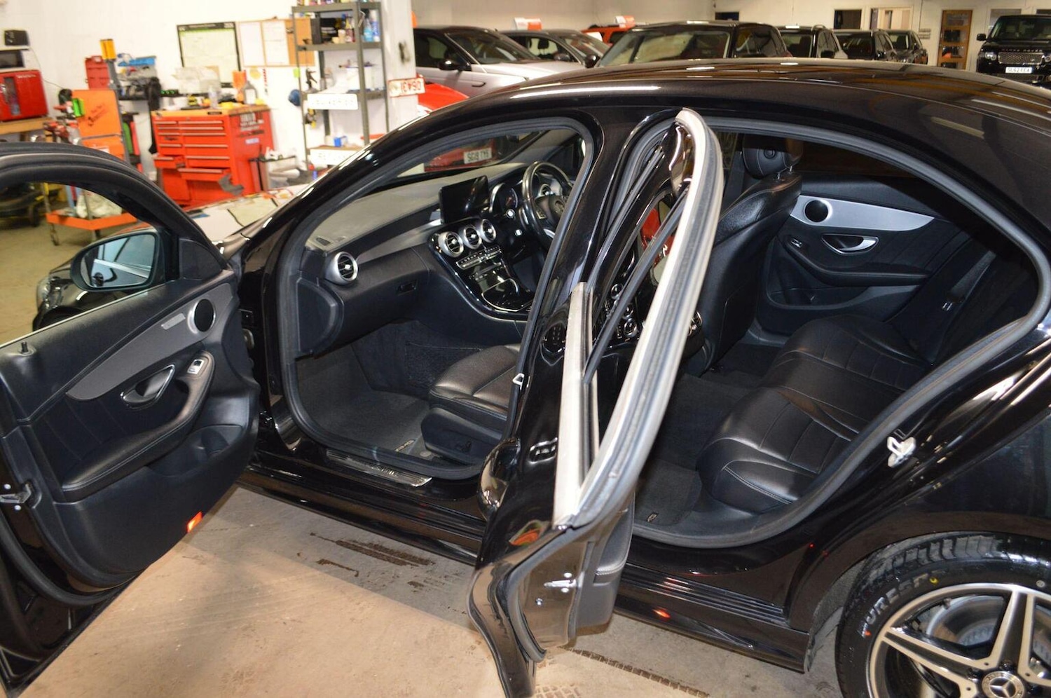 Used Mercedes-Benz C Class 2014 for sale - 77522041: Photo 23