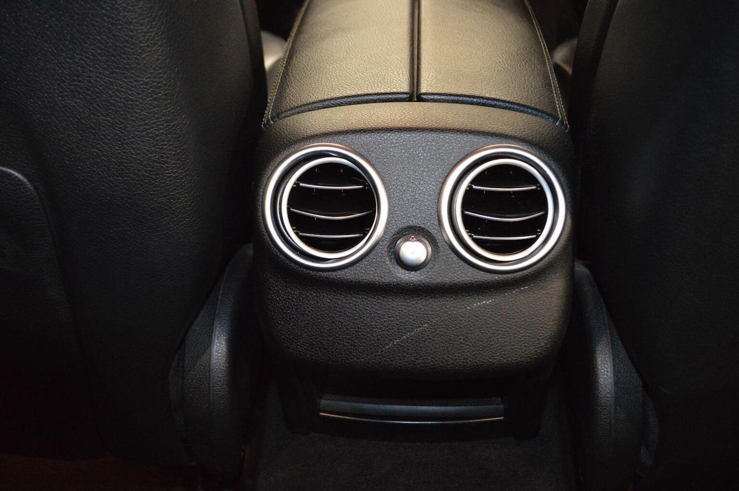 Used Mercedes-Benz C Class 2014 for sale - 77522041: Photo 24