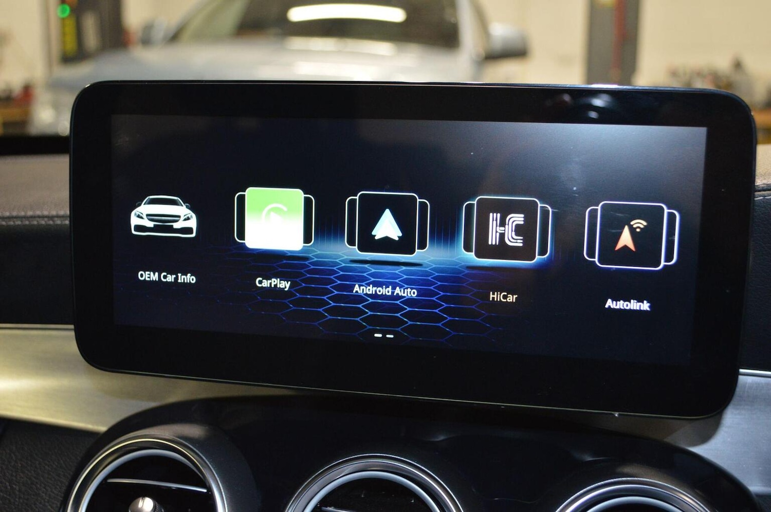 Used Mercedes-Benz C Class 2014 for sale - 77522041: Photo 40