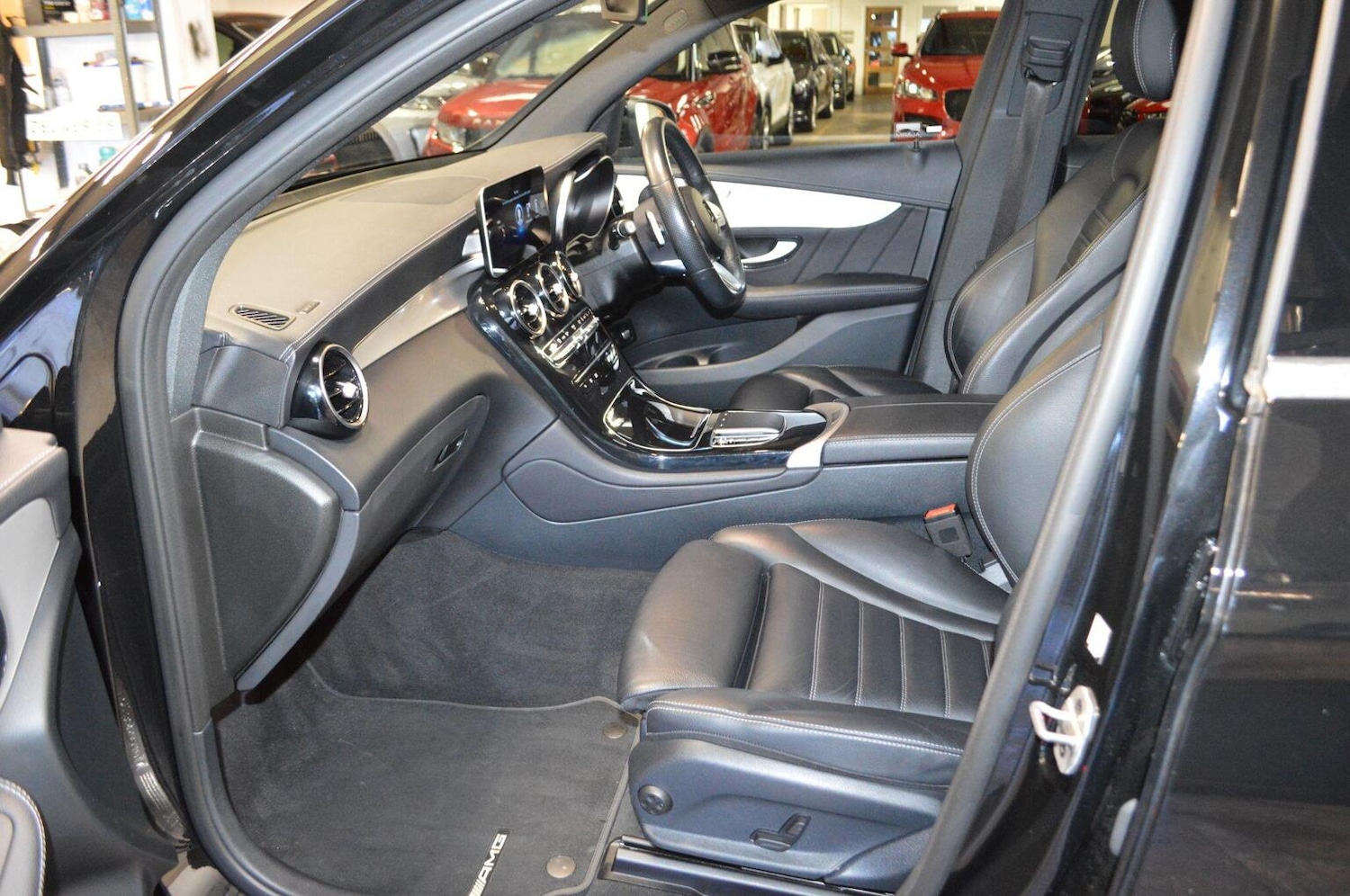 Used Mercedes-Benz GLC 2022 for sale - 77357382: Photo 15